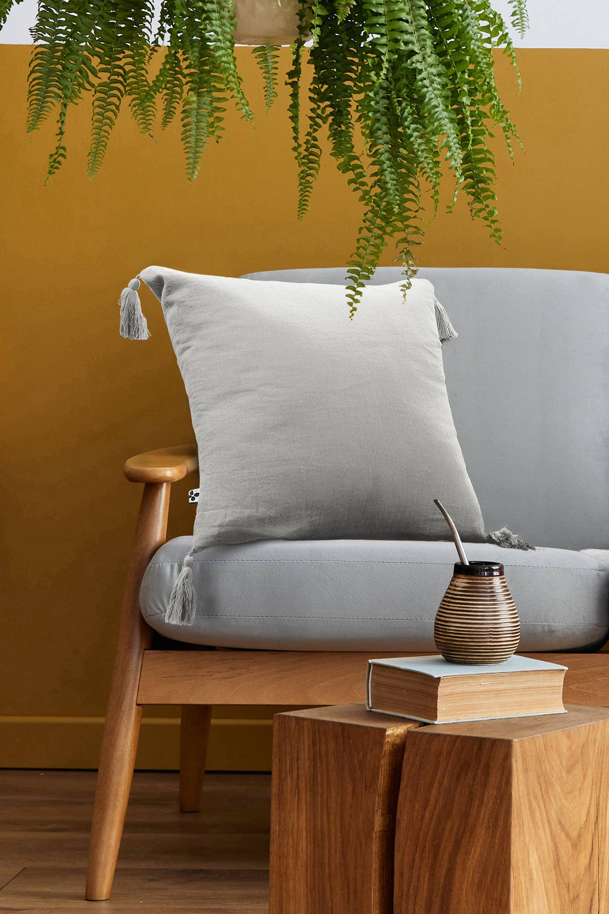 L'effet Papillon - Wholesale Stoelkussen - Afneembaar kussen met kwastjes, katoenen mousseline 40 x 40 cm1