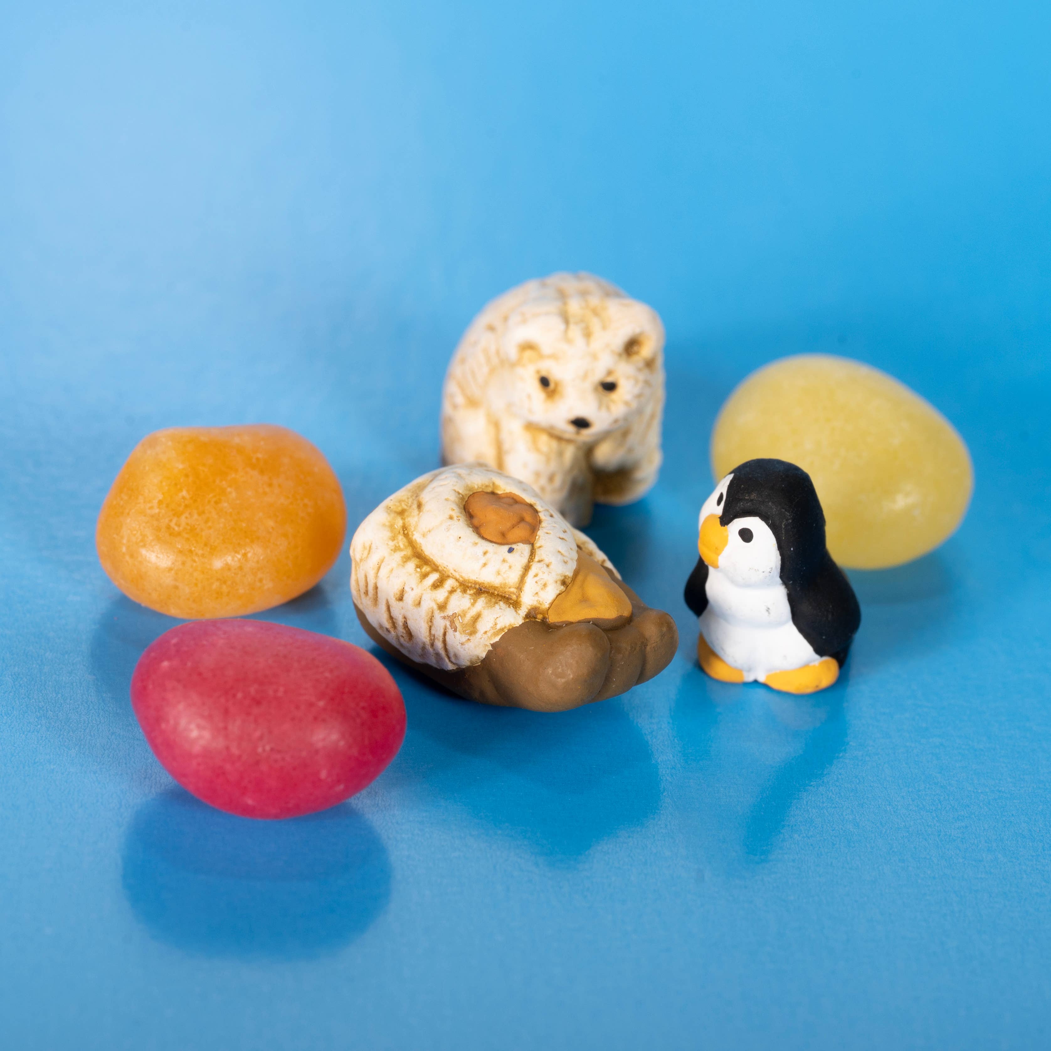 Lucuma Designs - Vente Crèche de Noël - Polar - Lot de 7 mini-crèches, 1 po de hauteur, fabriqué de manière éthique1