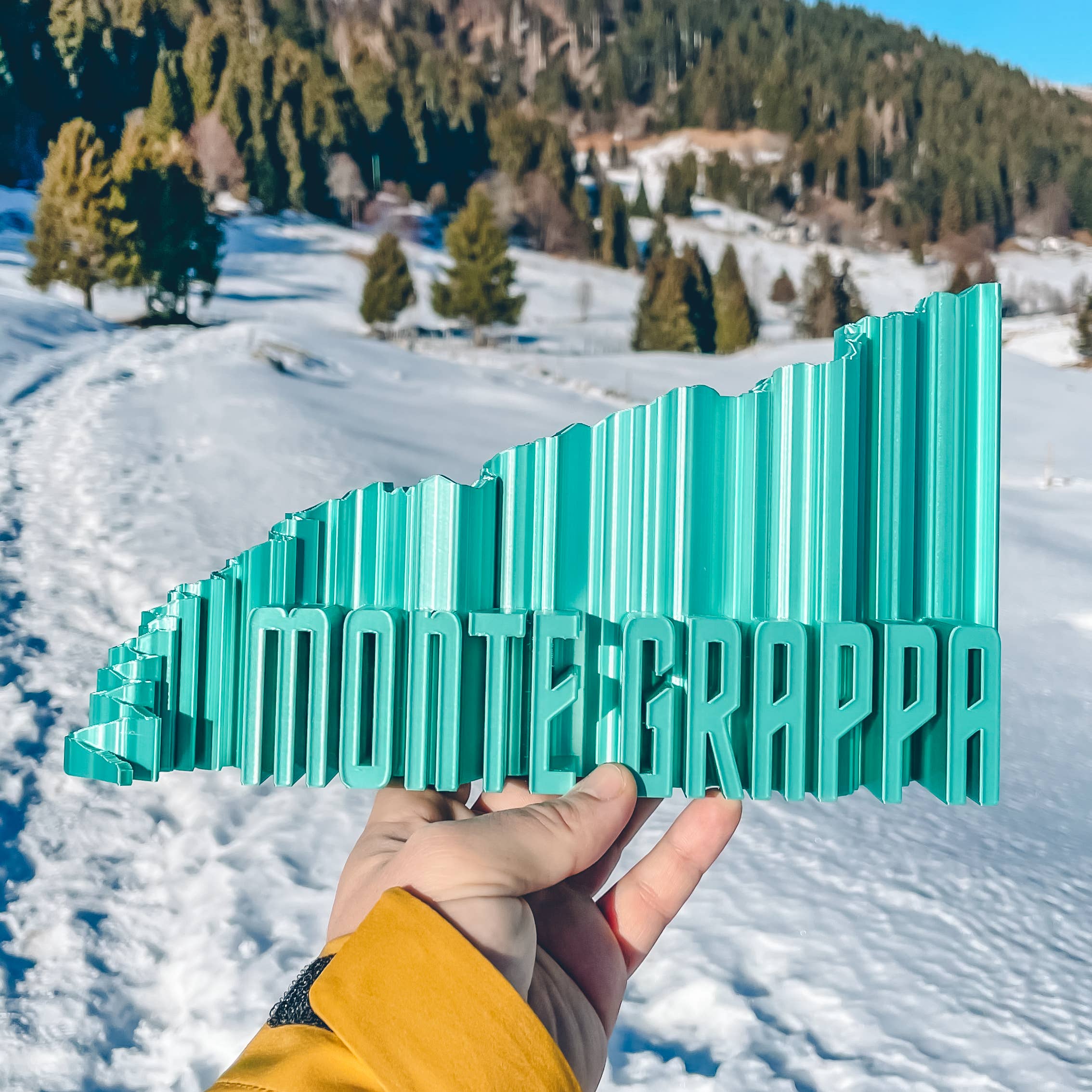 Heroad - Wholesale Decorative Tabletop Object - Mount Grappa1