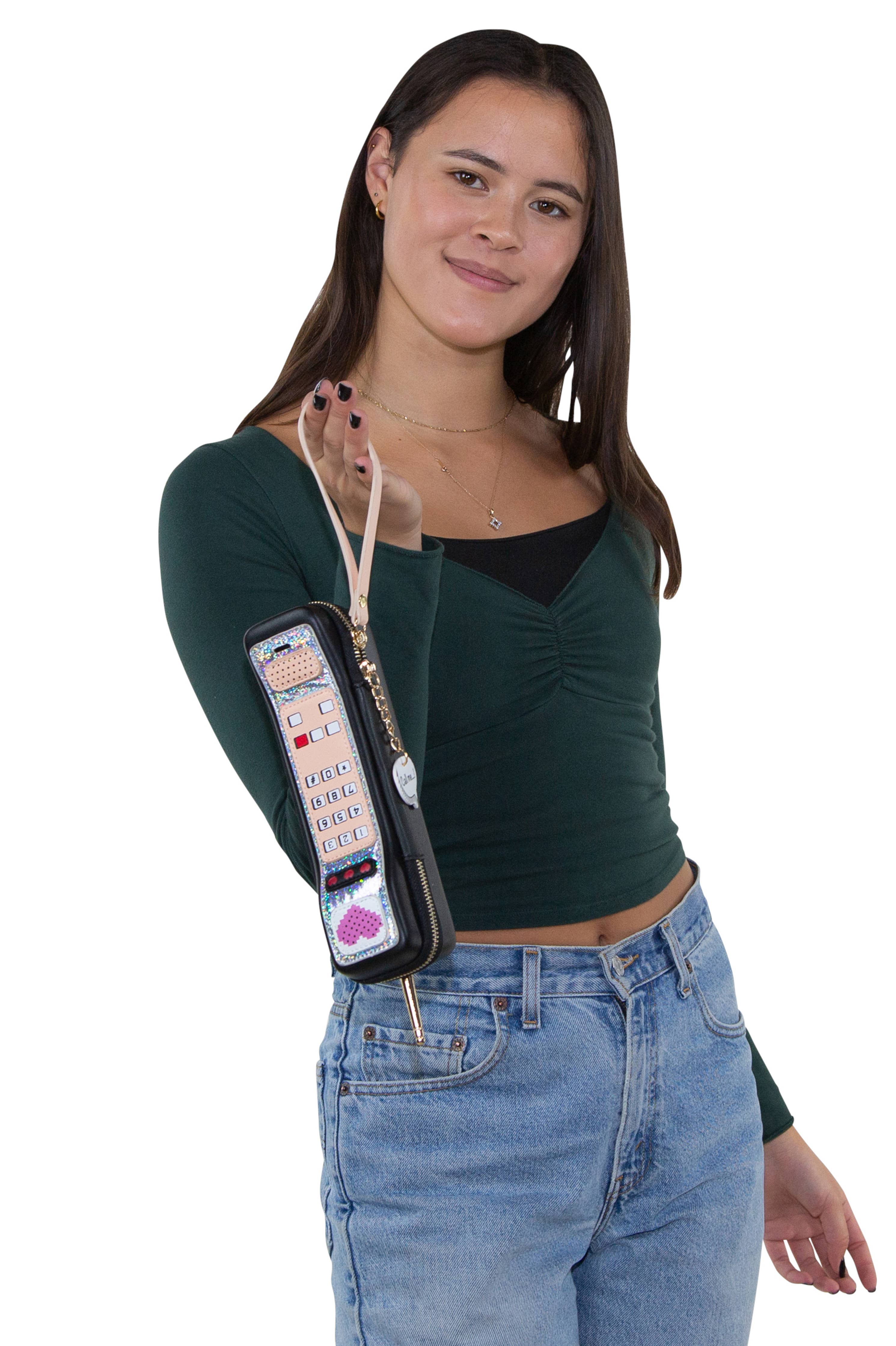 COMECO INC - Wholesale Wallet - Women's - Handheld Vintage Phone Wristlet5