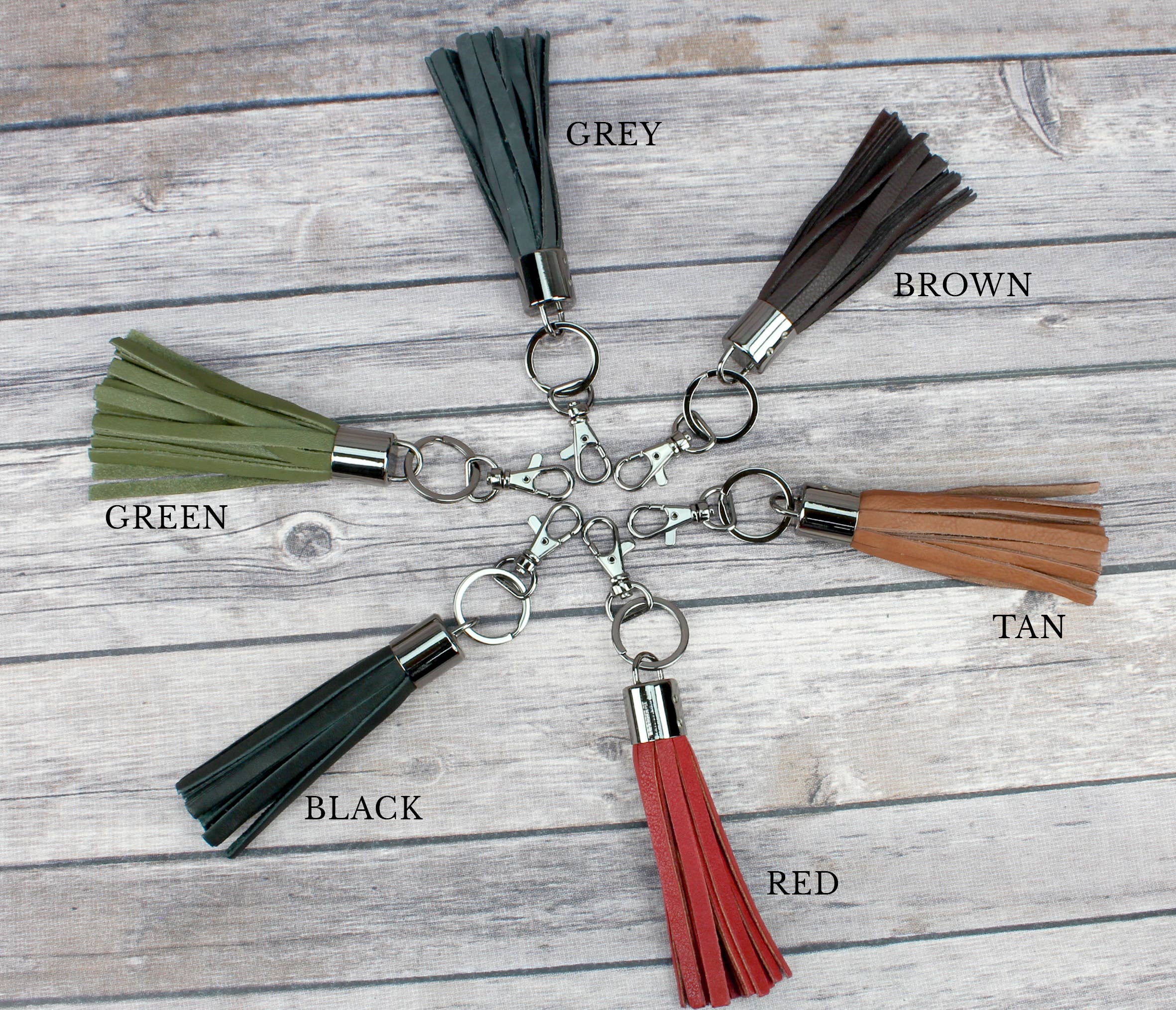 Leather Impressions Inc - Venta al por mayor Llavero - Mujer - Accesorio y llavero para bolso de piel con borlas0