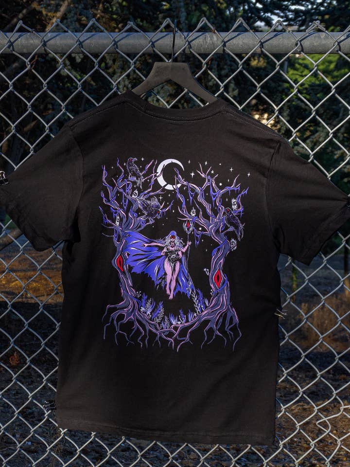 Warm People - Wholesale T-Shirt (Graphic) - Unisex - Black Forest - Witch T-Shirt4