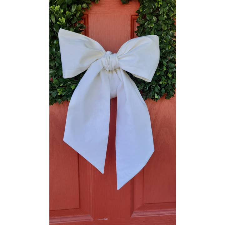 THE ROYALTY COLLECTION - Wholesale Wreath - White Linen Sash
