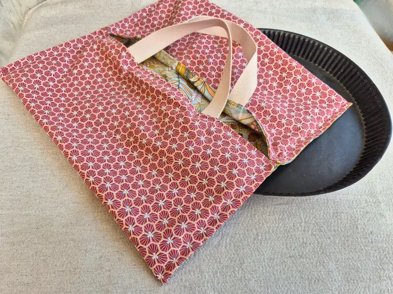 NS par Nathalie SEVE - Wholesale Kitchen Storage/Organizer - Pie Carrier - Lilac - Reversible Dish Holder0