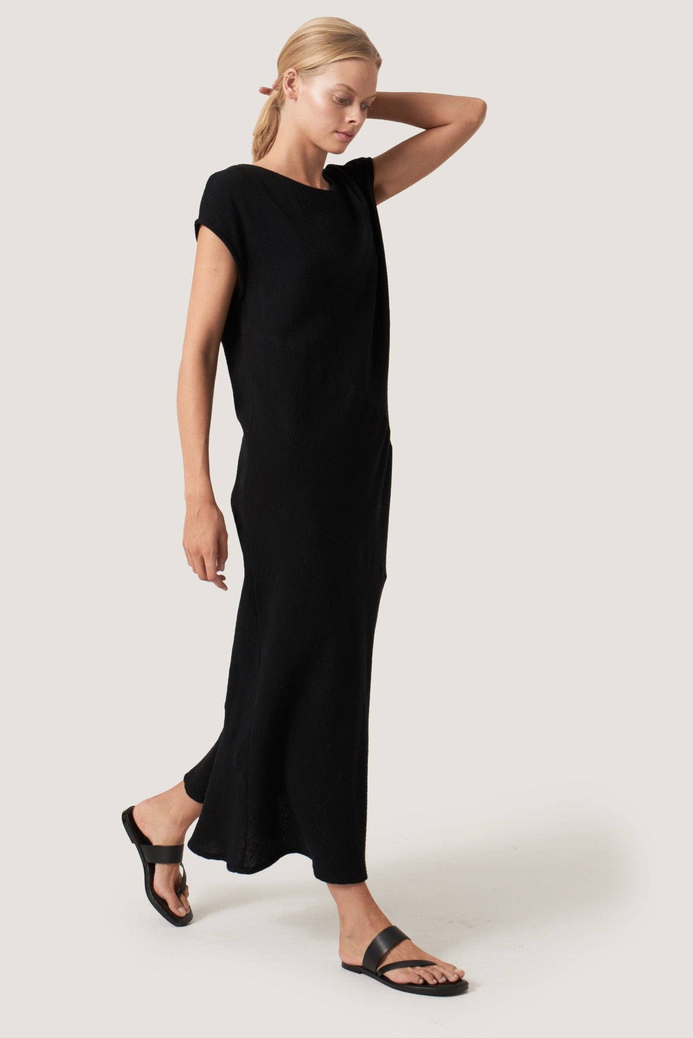 Honour Apparel - Wholesale Dress - Women's - The Viva Dress5