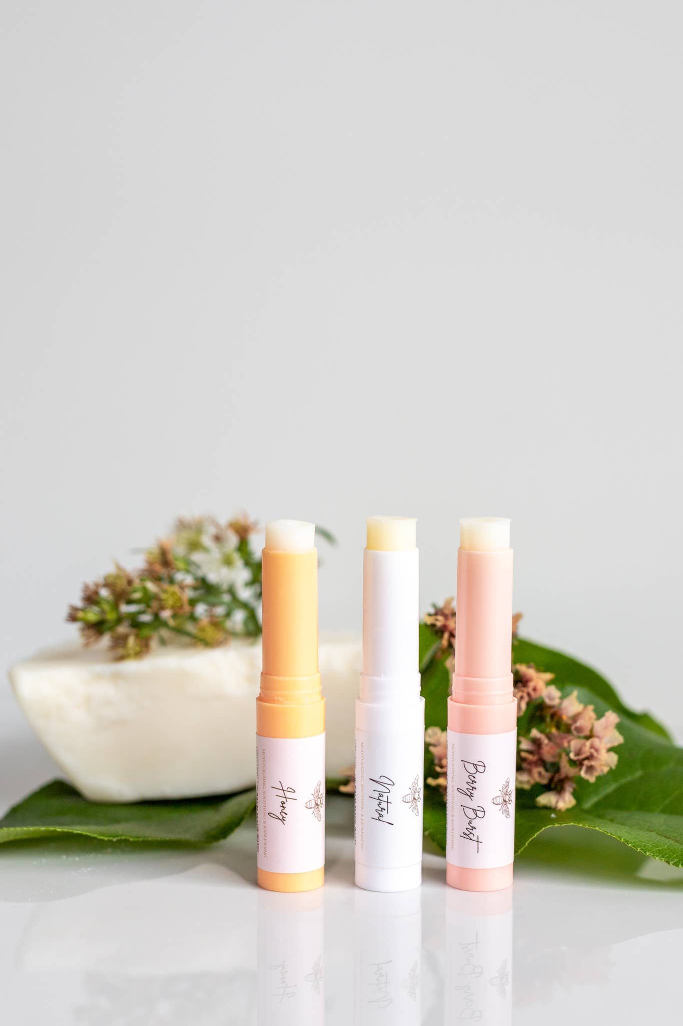 Made Simply Natural – Bálsamo labial por atacado – Bálsamo Labial de Sebo Orgânico Alimentado/Acabado a Pasto