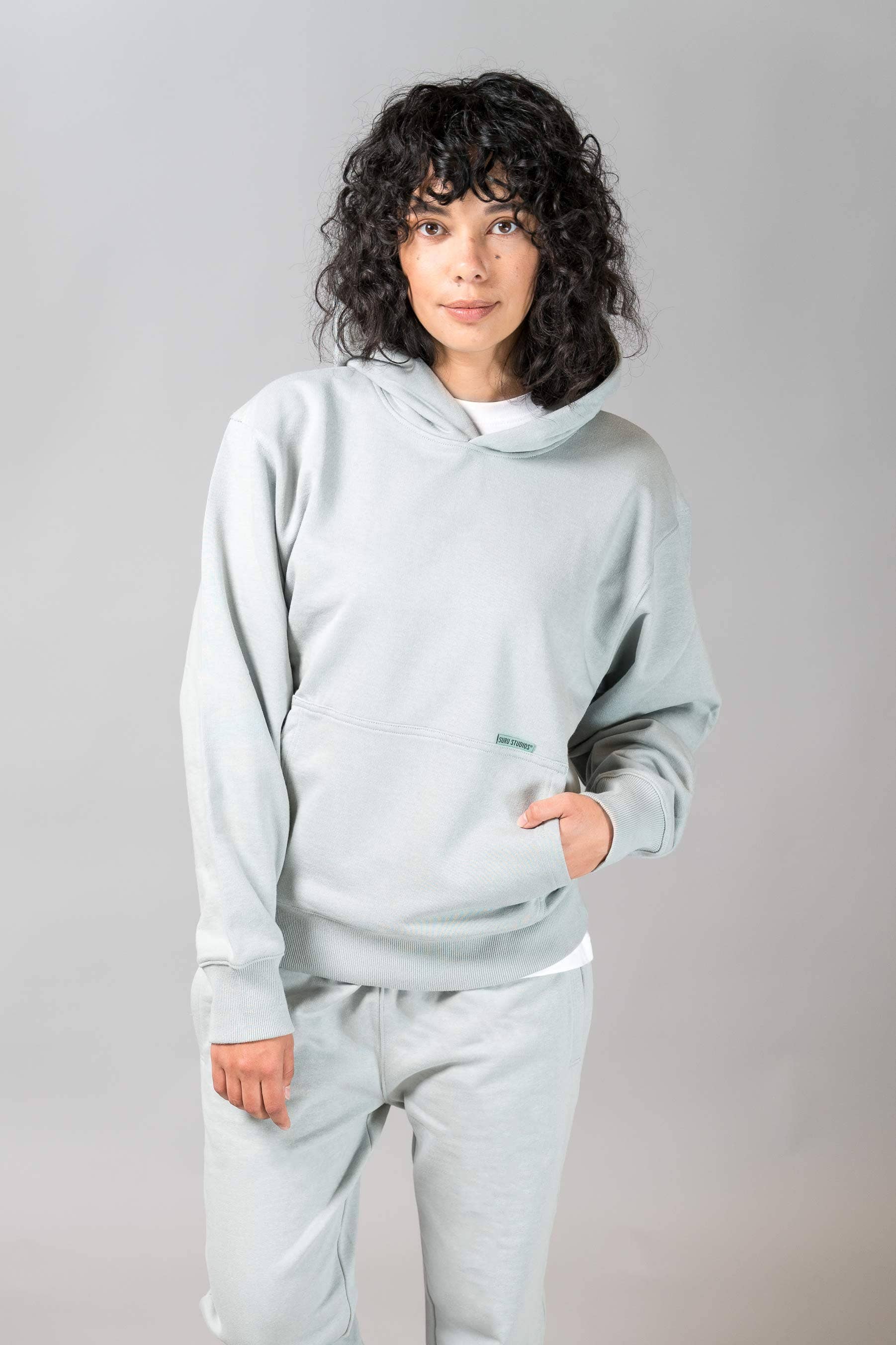 SURUSTUDUIOS - Vendita all'ingrosso Felpa con cappuccio - Unisex - FELPA CON CAPPUCCIO SAMU, UNISEX.4