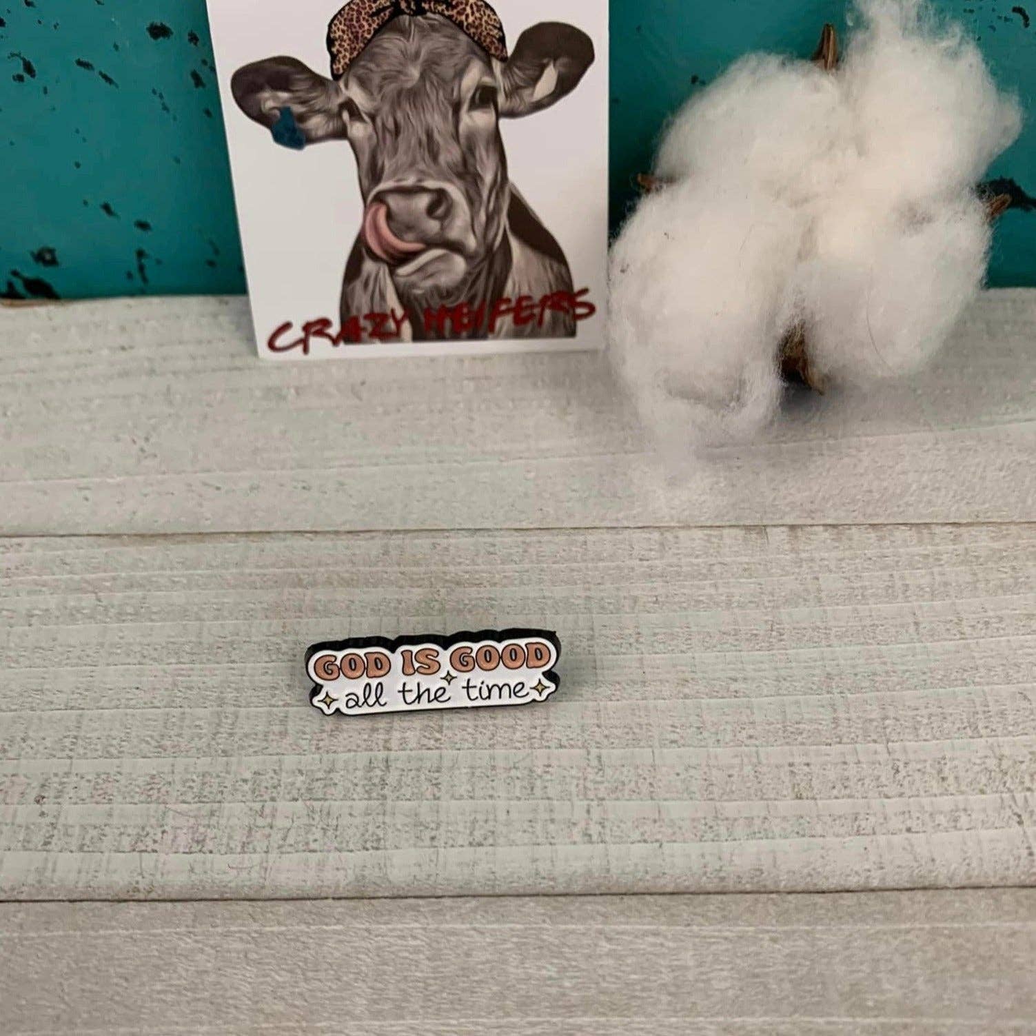 Crazy Heifers Wholesale - Wholesale Lapel Pin/Button - Trendy Lapel Pins V217