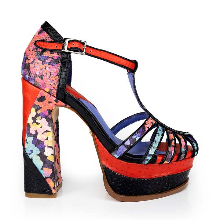 Sneaker da donna Red Granite Talisman per la vendita all'ingrosso da parte di ALTURA SIETE LLC