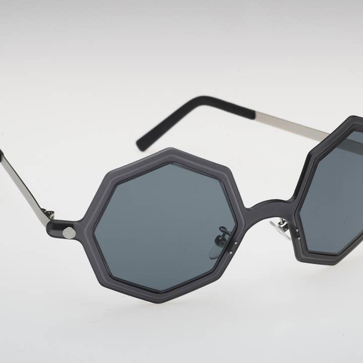 model-227-bkm-sun for wholesale by Italian PRIDE srl