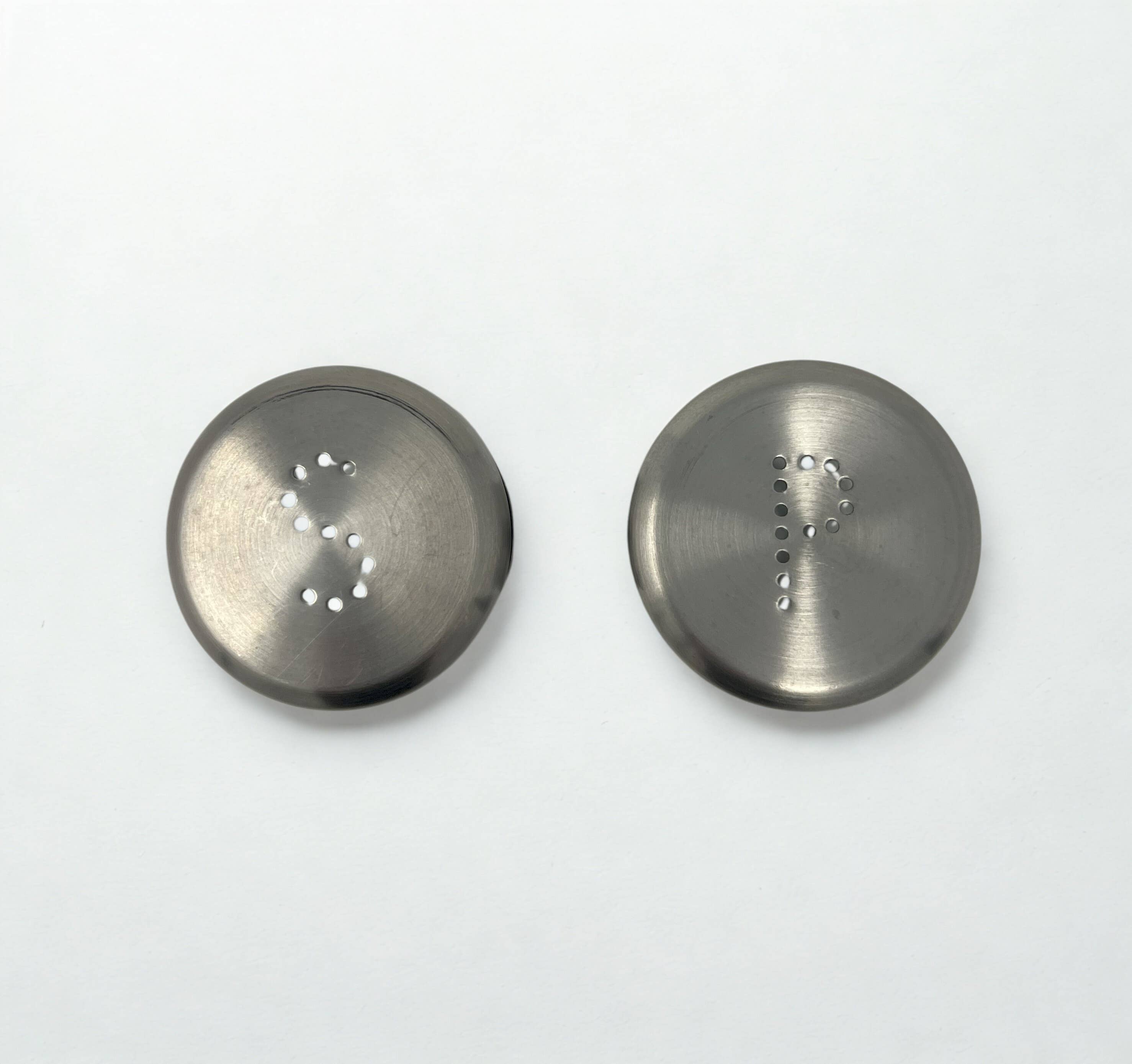 USA HomeMax - Wholesale Salt & Pepper Shaker Set - Stainless Steel Salt Pepper Shaker2