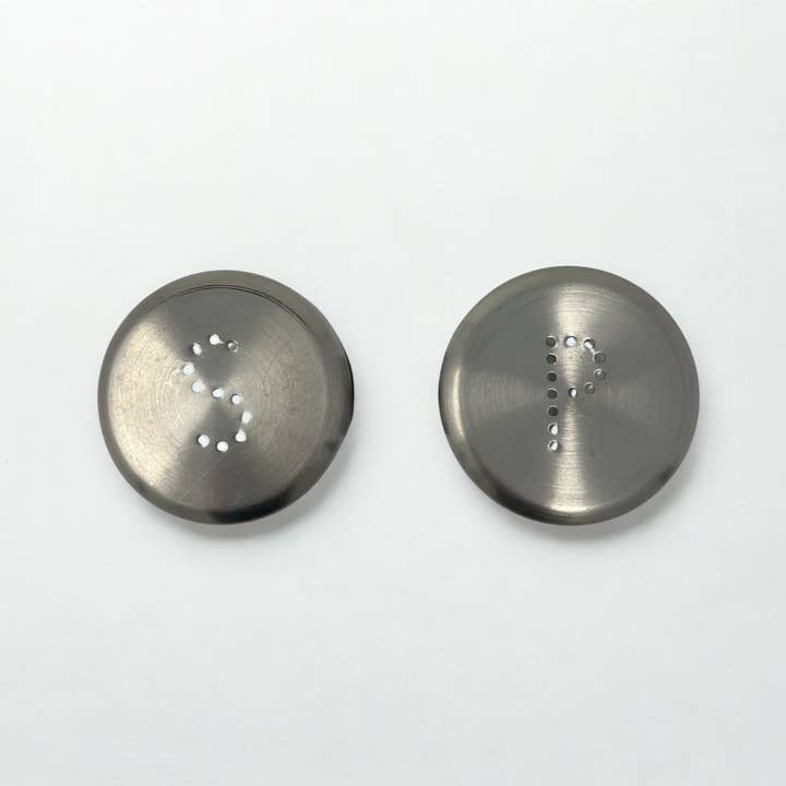 USA HomeMax - Wholesale Salt & Pepper Shaker Set - Stainless Steel Salt Pepper Shaker2