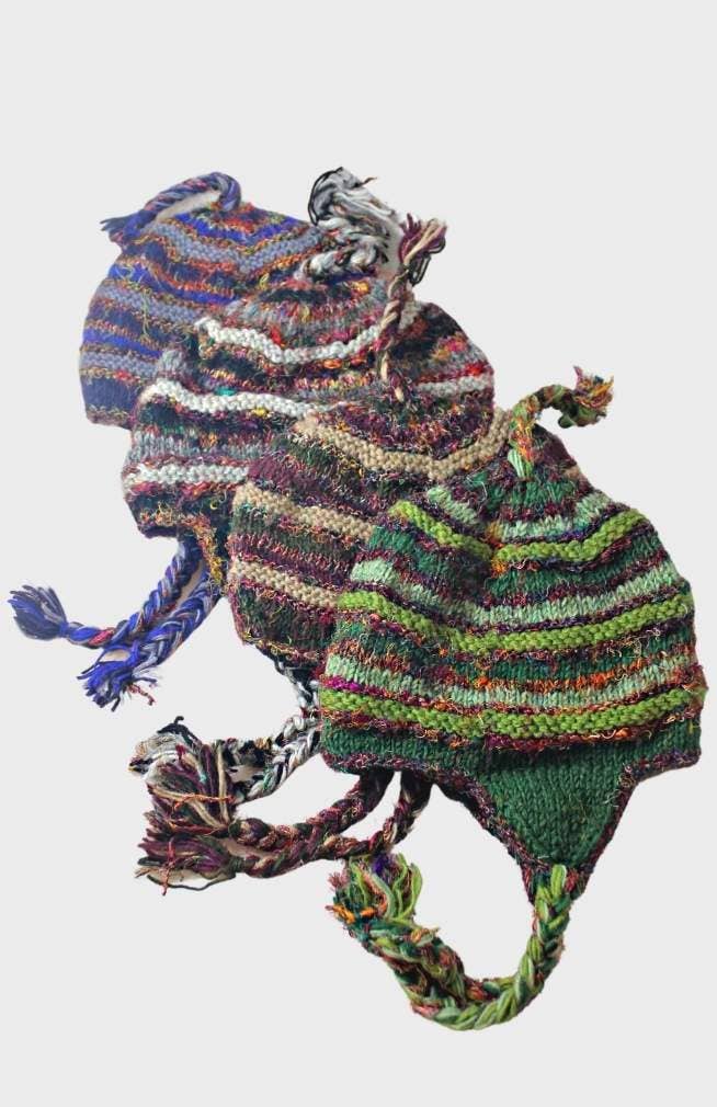 Ganesh Himal Trading - Wholesale Beanie - Dames - Wollen/zijde gebreide muts met oorflappen, gevoerd met fleece3