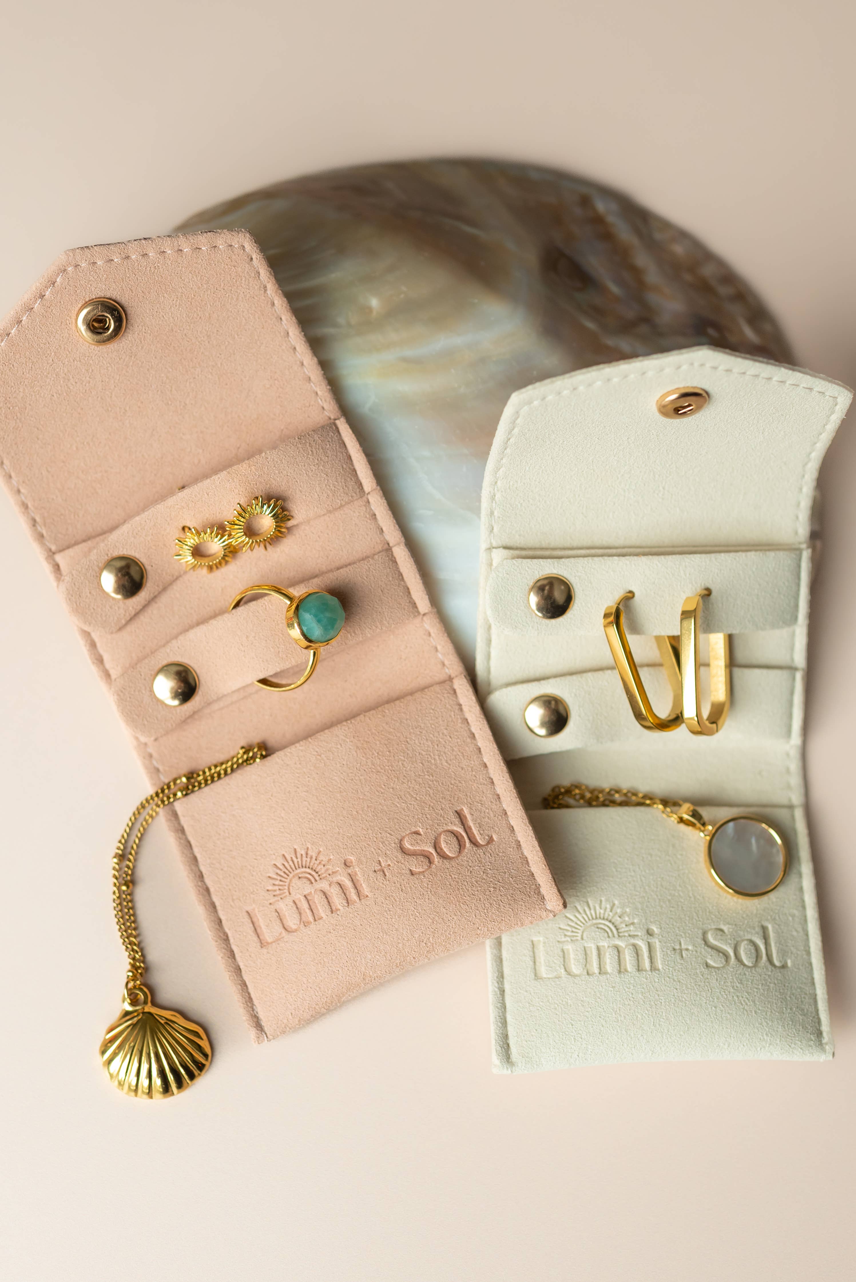 Lumi + Sol - Wholesale Jewelry Box/Organizer - Lumi Weekender Jewelry Pouch 2