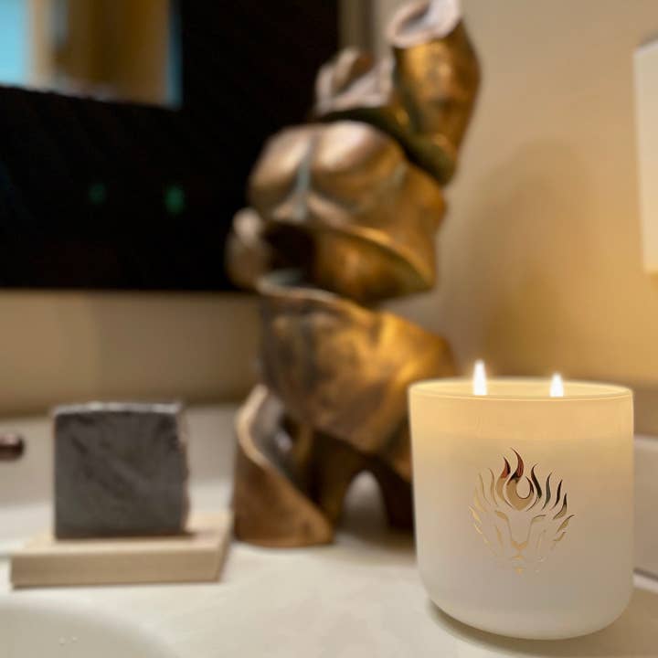 4 Velas - 12 oz Branco Duplo Wick por atacado de The Lions Den Candle Company