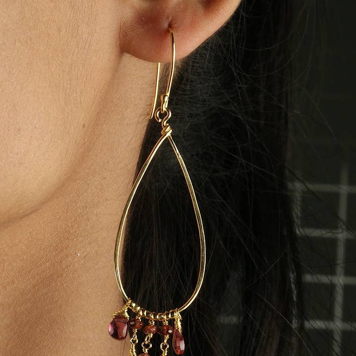 AG 925 JEWELLERY - Wholesale Dangle Earrings - 925 Sterling Silver Garnet Teardrop Beaded Earrings Earwire4