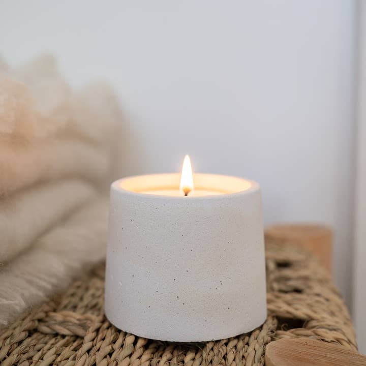 Paige - Wholesale Jar/Filled Candle - 4 Ounce Round Soy Candle