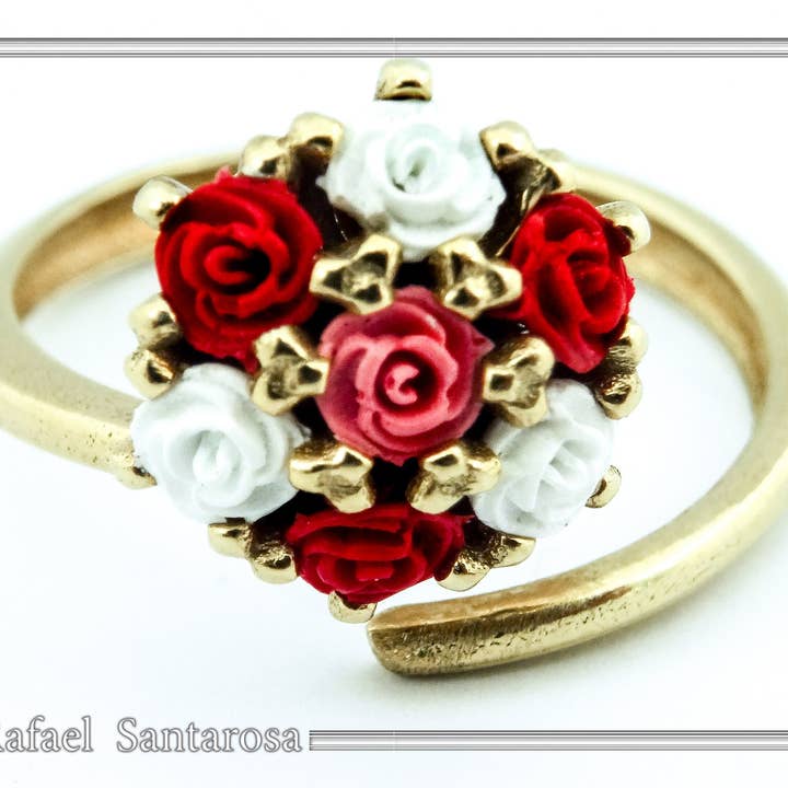 Blumen, Blumenring, Rosenblütenstrauß, Rosettenform für den Großhandel von RAFAEL SANTAROSA