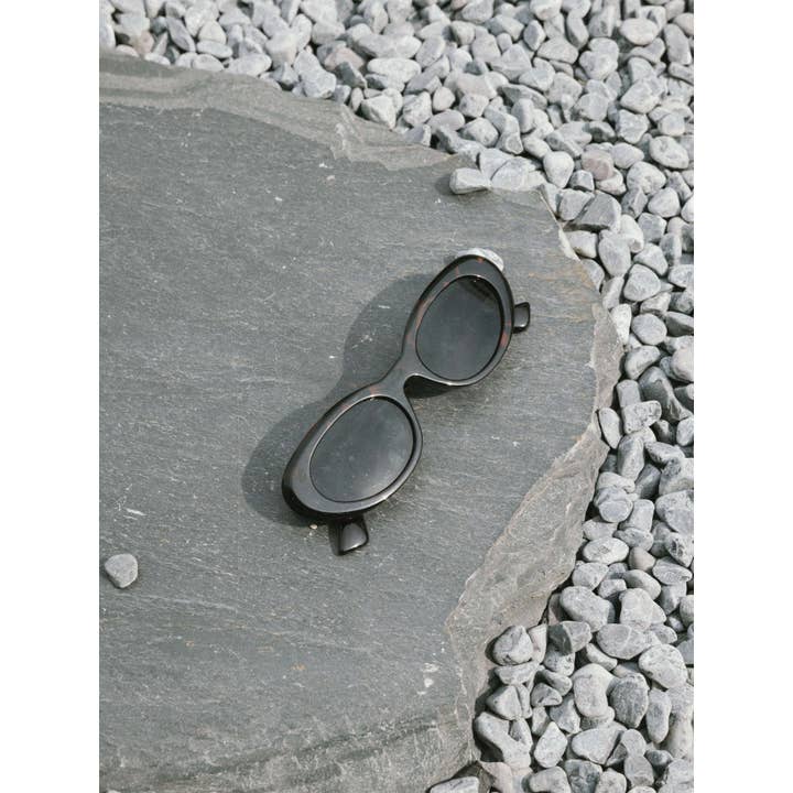 CUBIC - Wholesale Sunglasses - Women's - Cat-Eye Sunglasses15