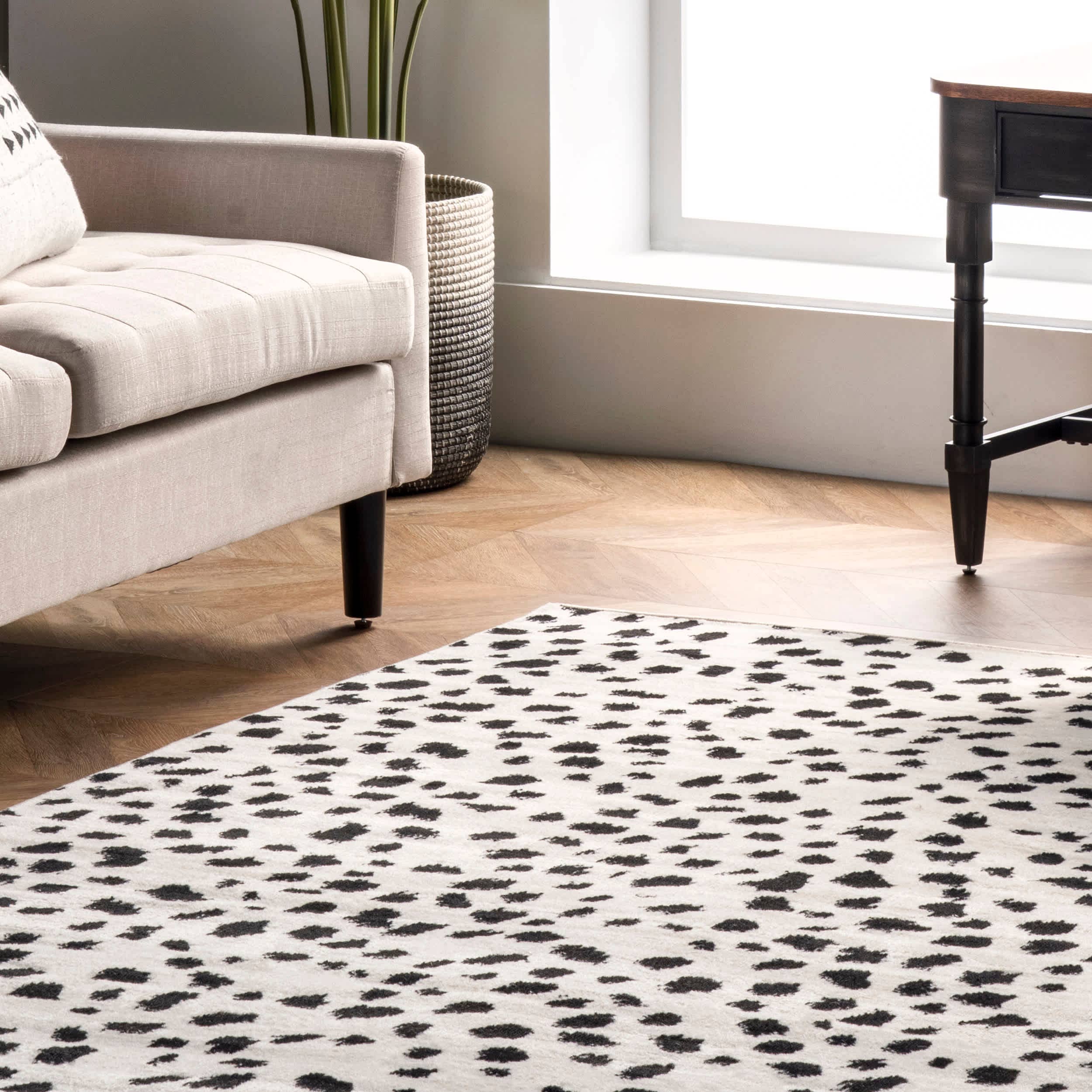 Beige Tapis imprimé léopard Brooks en vente sur Faire7