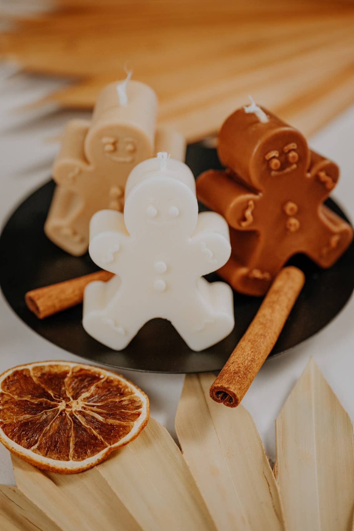 Ritual Spirit ltd - Wholesale Novelty Candle - Gingerbread Man Christmas Candles Soy Wax1