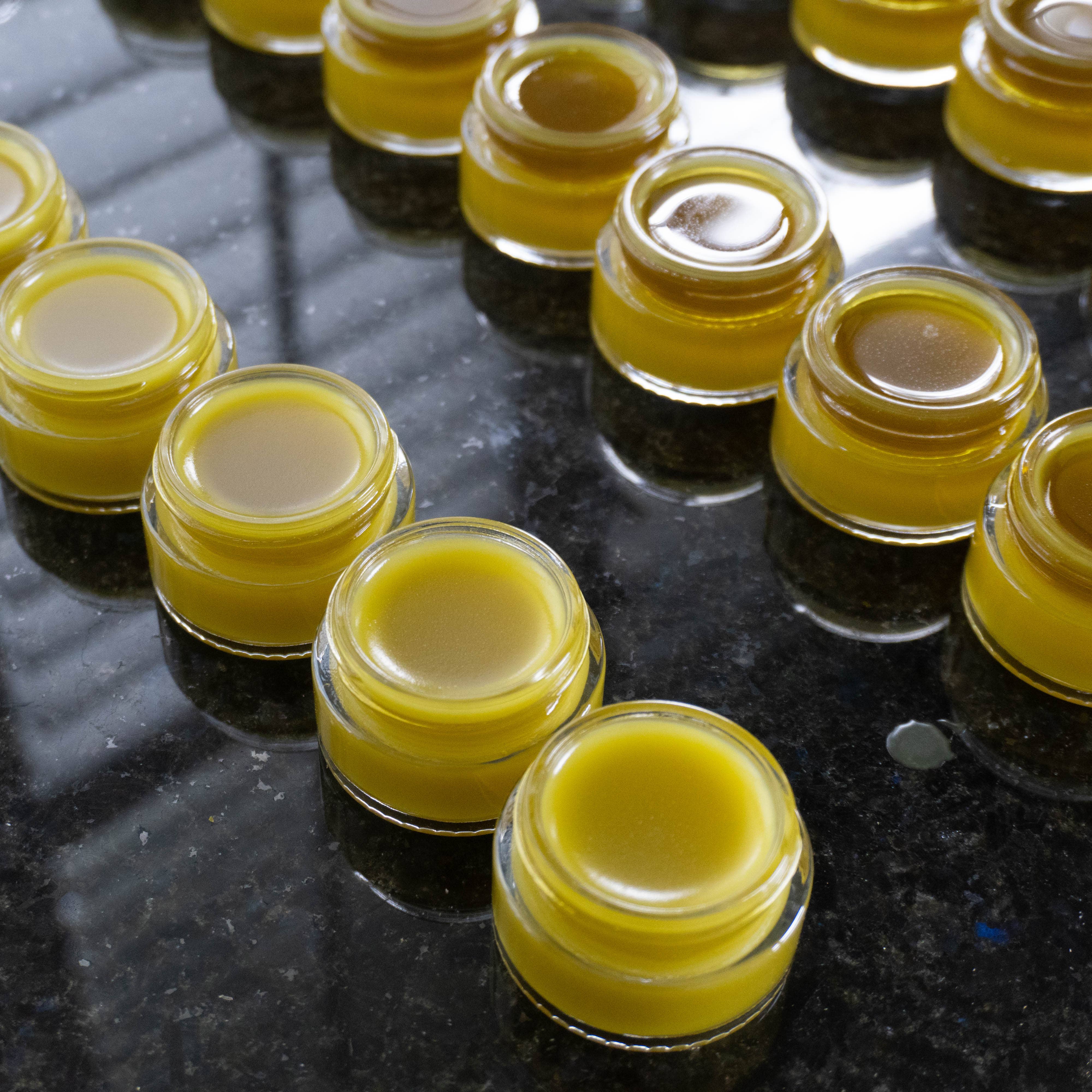 Indigo Elixirs - Wholesale Healing Salve/Balm/Cream - MAGIC MENDER Calm & Repair Balm2