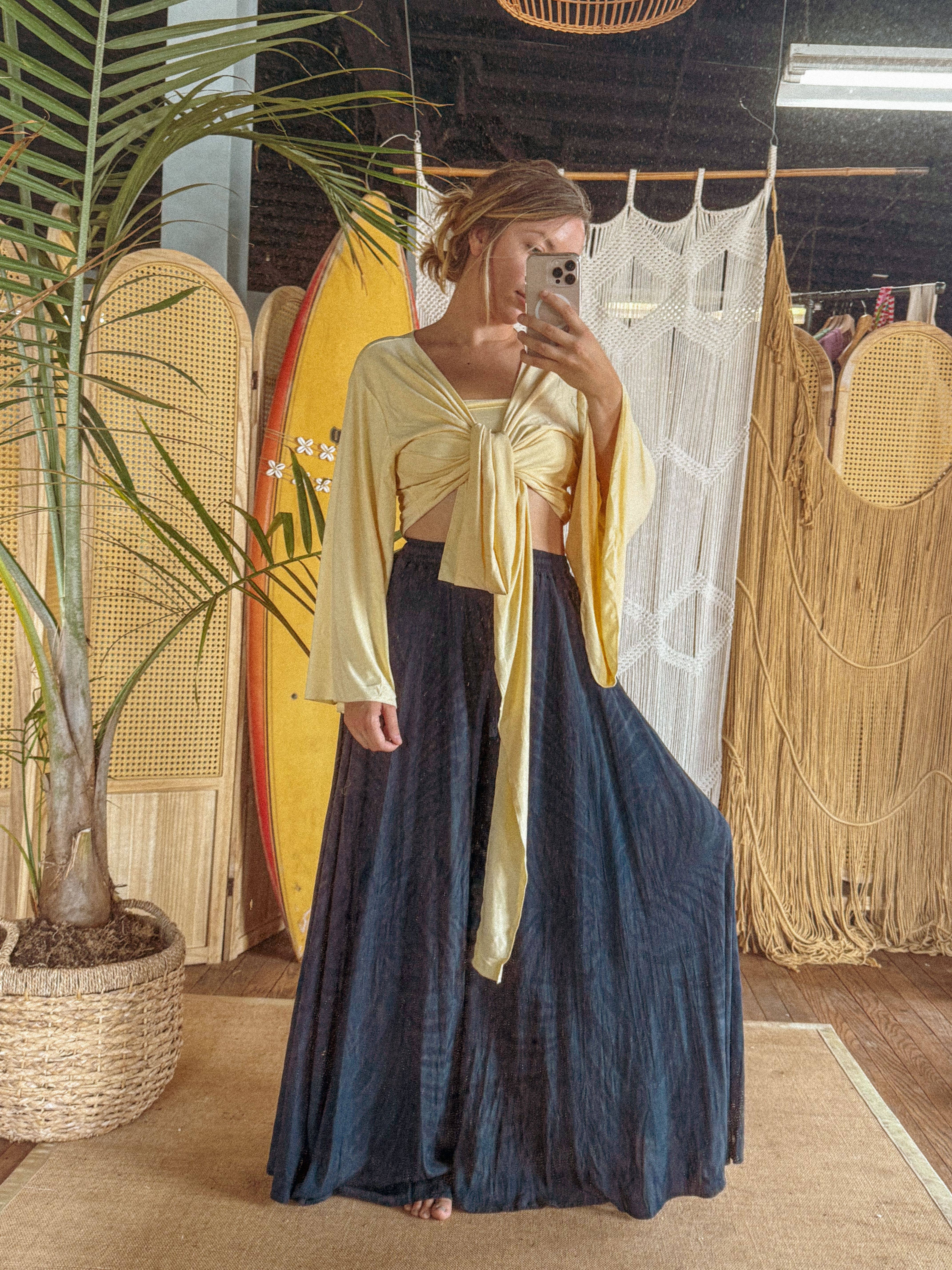 Gardenbelle Shop - Vendita all'ingrosso Camicetta - Donna - Top avvolgente yoga boho a maniche svasate OrganicEcoVero comodo23