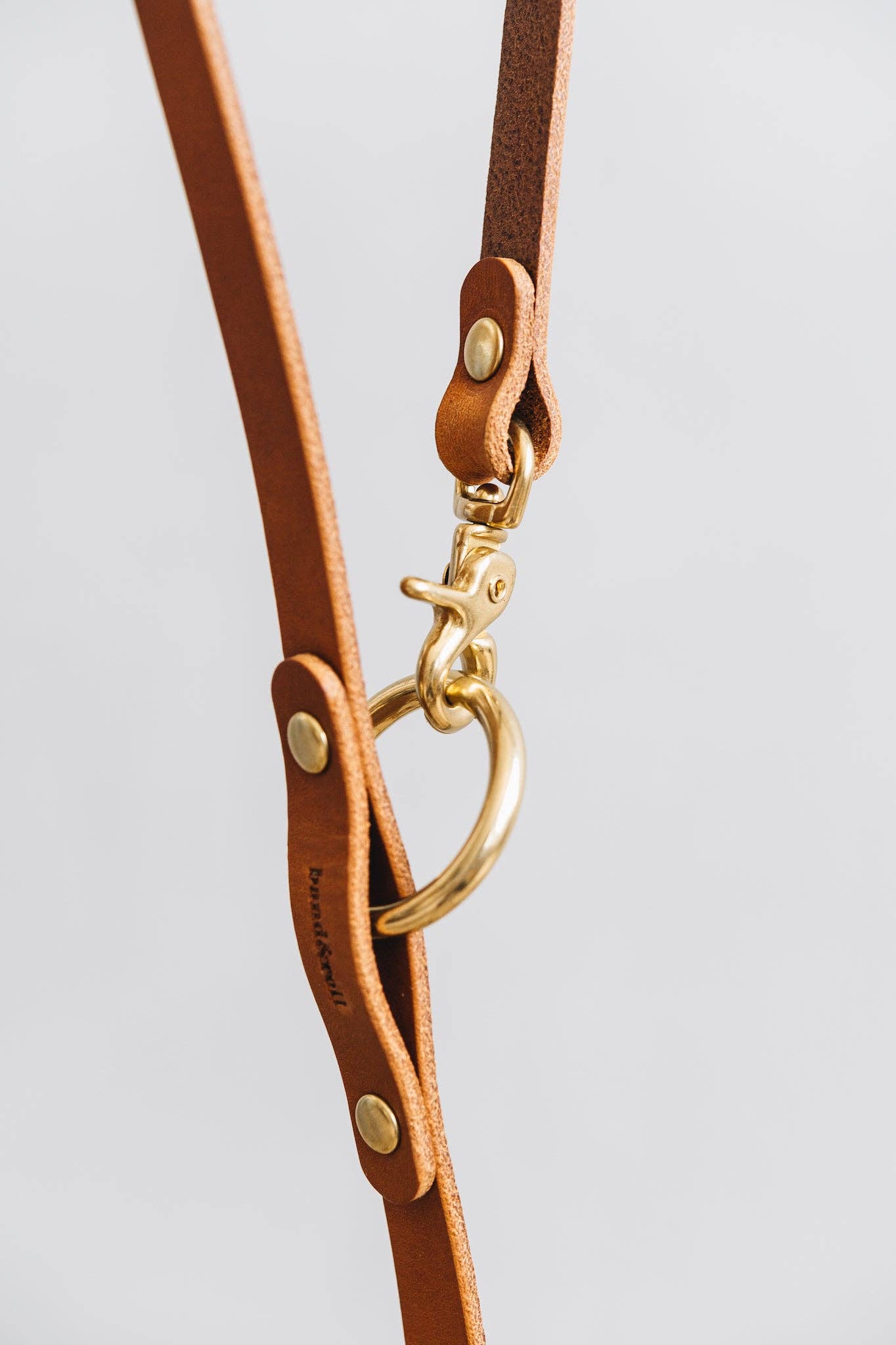 BAND&ROLL - Venta al por mayor Correa - Perros - Correa ligera de piel para perros con manos libres. Lasso Air16