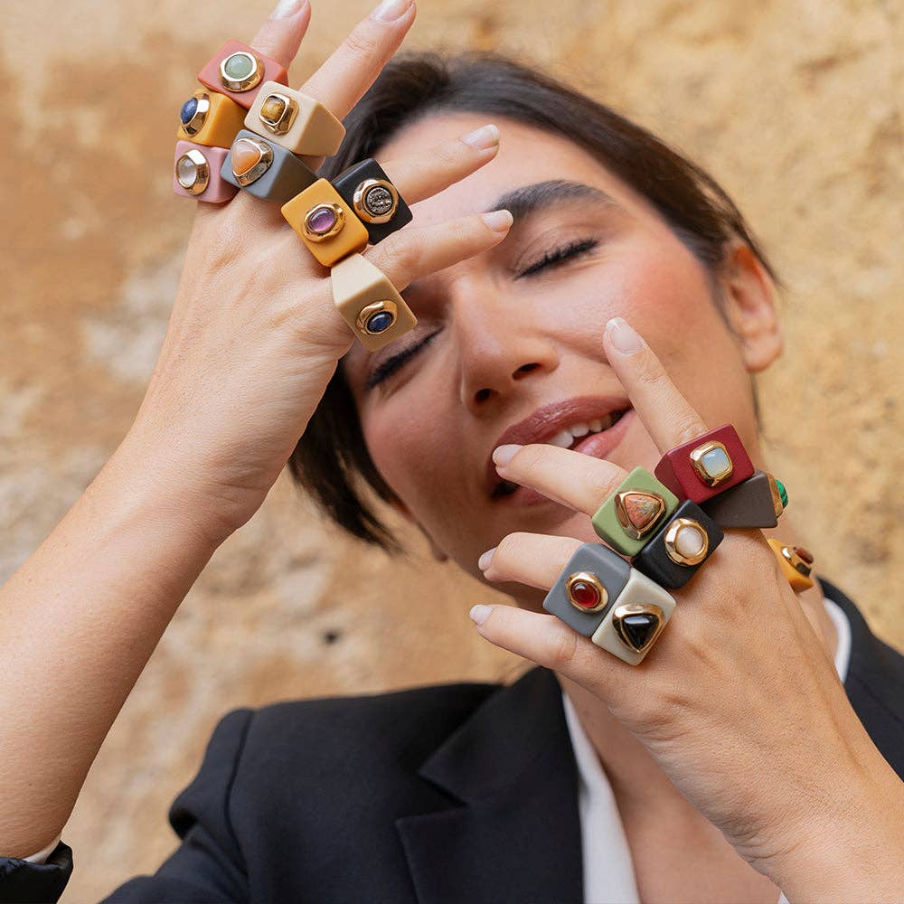 ÉMOLO - Wholesale Cocktail/Statement Ring - Large brown ring with malachite3