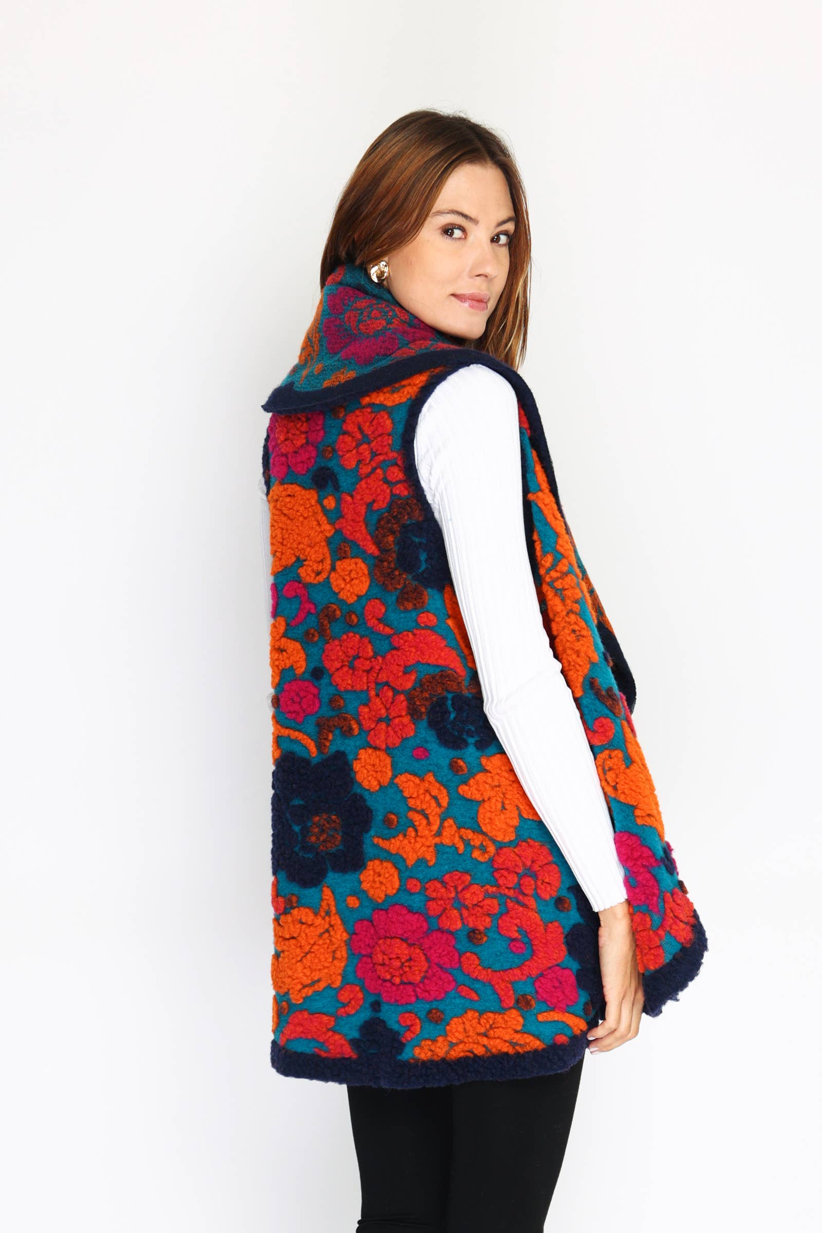 ORNELLA PARIS – wholesale Jacket – Women's – BLL-VK003 wool jacket

11