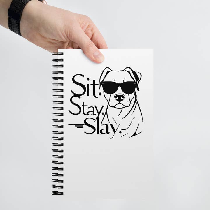 Cuaderno de espiral "Siéntate, Quédate, Mata" para venta al por mayor de CROOKED CHARLIE DESIGNS INC.