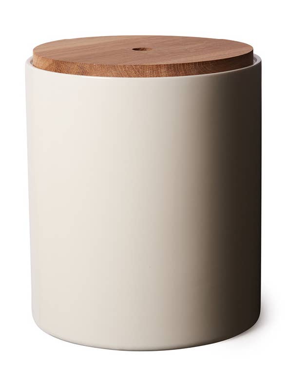 Brotkasten aus Porzellan mit Eichenholzdeckel für den Großhandel von Anne Black