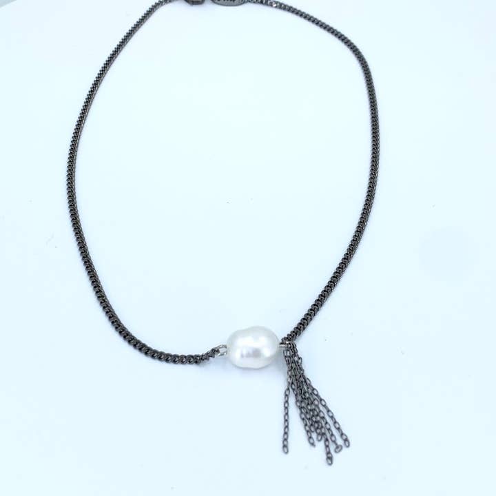BMR – Großhandel Kette mit Anhänger/Charm – Halskette mit Perlen und Fransen