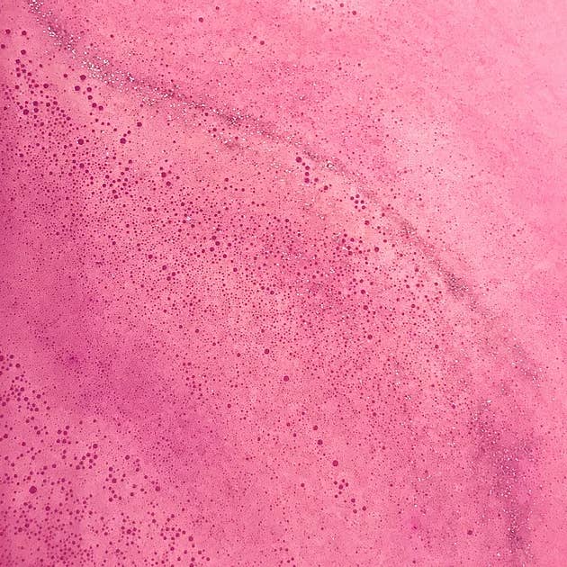 REMOVED BRAND - Venta al por mayor Bombas de baño - Bomba de baño Roxanne Glam Lips con aroma a ponche de frutas1