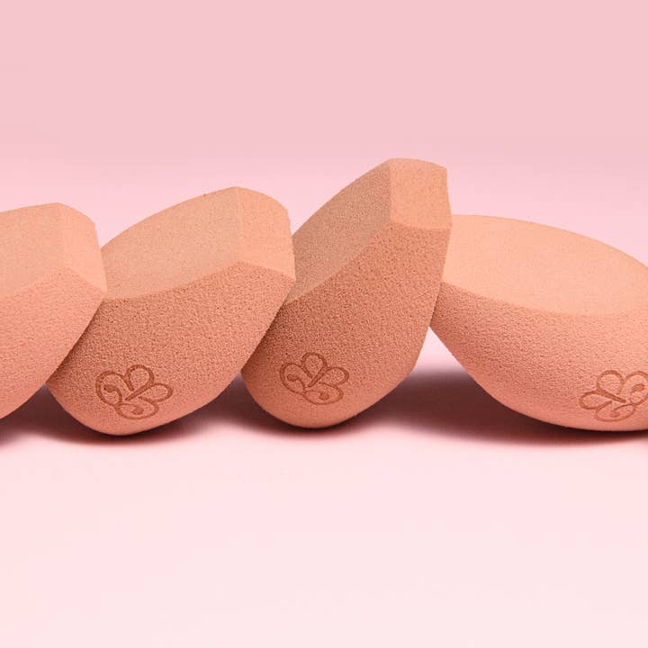 BiaBelle Beauty - Wholesale Makeup Sponge/Blender - Bespoke Blender1