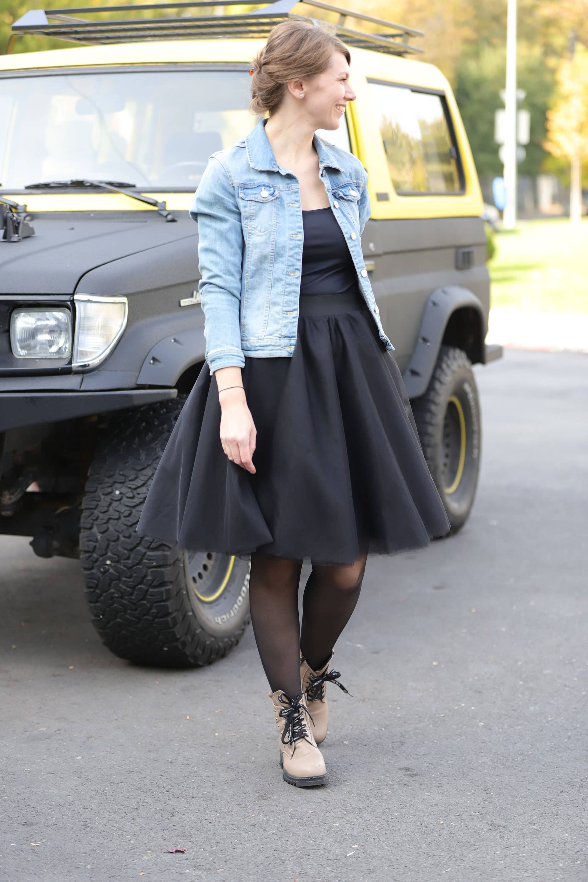 Dumpi Boutique - Wholesale Skirt - Women's - Woman Black 6 Layer Tulle Skirt3