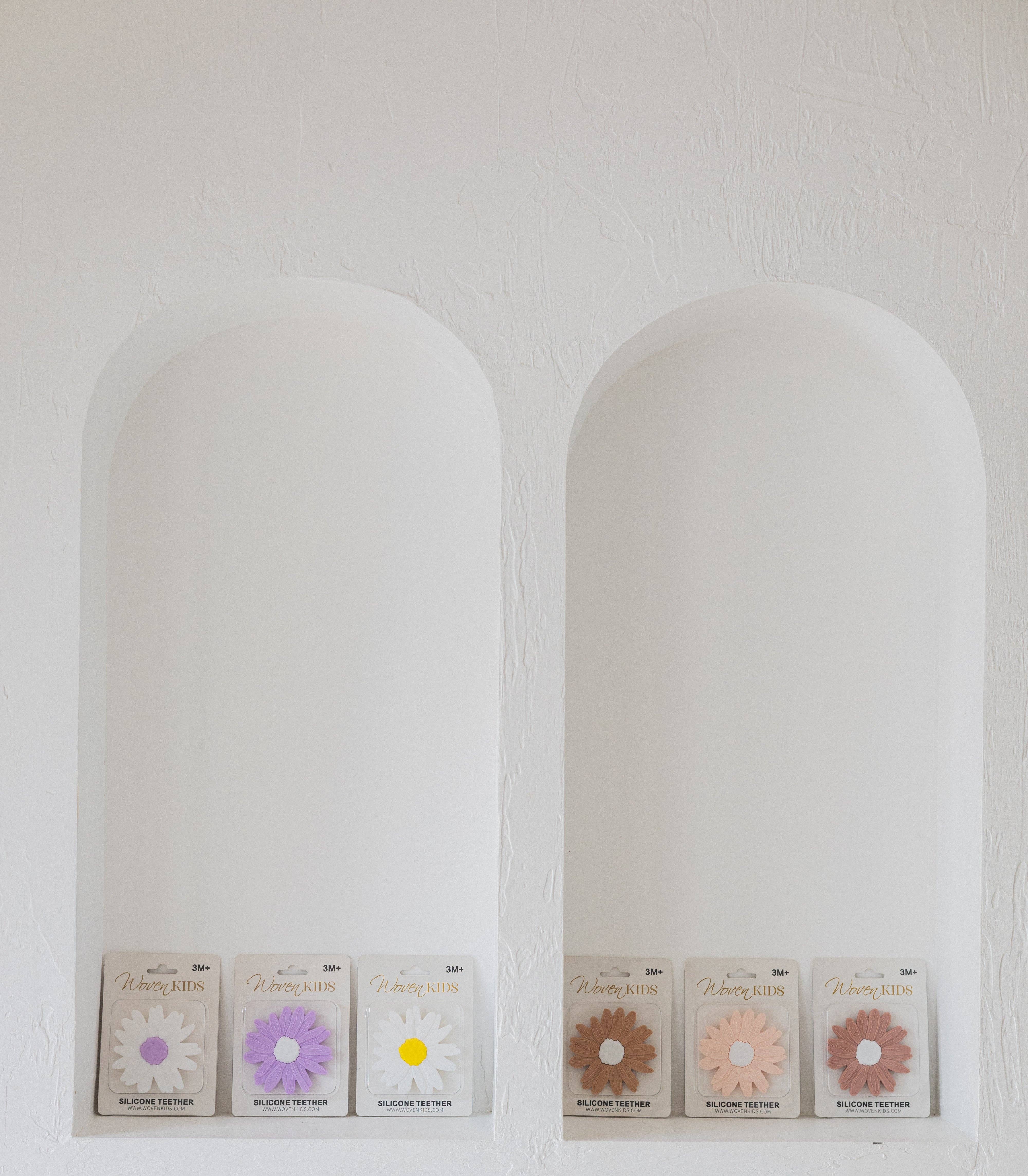 Woven Kids – Großhandel Beißspielzeug (ohne Clip) – Baby – Beißring aus Silikon, Motiv: Milk Daisy/Lilac Centre12