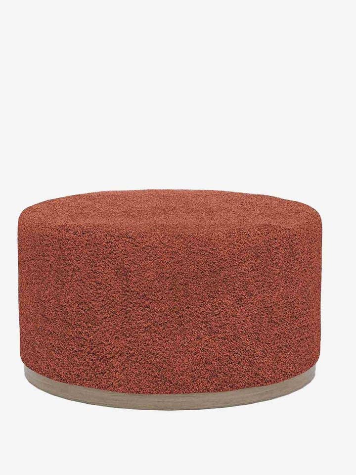 Grote ronde poef hocker in roze bouclé Victor voor wholesale door Potiron