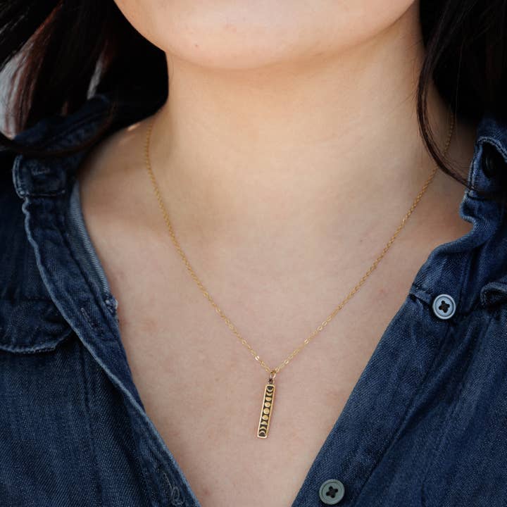 Nina Designs - Wholesale Pendant/Charm Necklace - Sterling Silver or Bronze Vertical Moon Phase Necklace