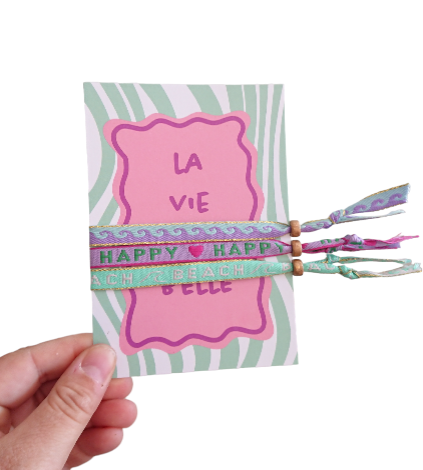 Sansira Jewelry - Vente Bracelet tissé/tressé - Bracelet avec ruban textuel et carte de vœux La Vie Est Belle1