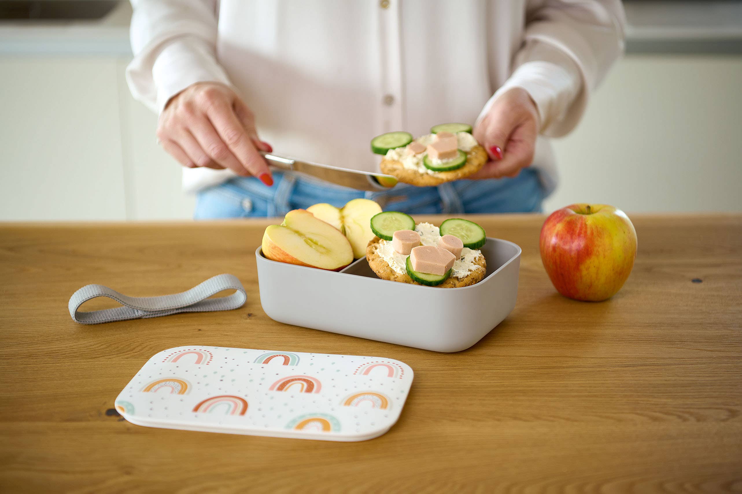 Zeller Present - Wholesale Lunch Bag/Box - Kids - Lunch Box "Rainbow", plastic1