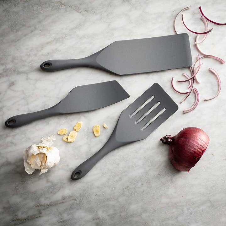 TableCraft Products Company - Wholesale Spatula/Turner - Wide Silicone Spatula Spurtle Gray