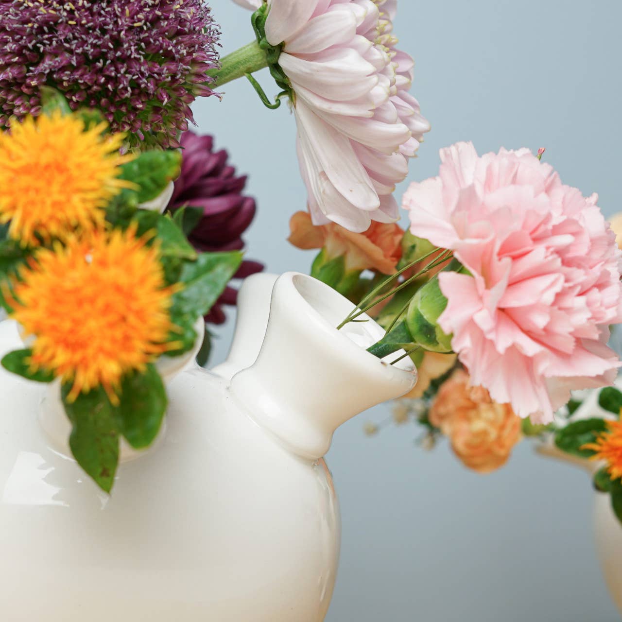 Heinen Delfts Blauw - Wholesale Vase - Tulip vase on legs White large1