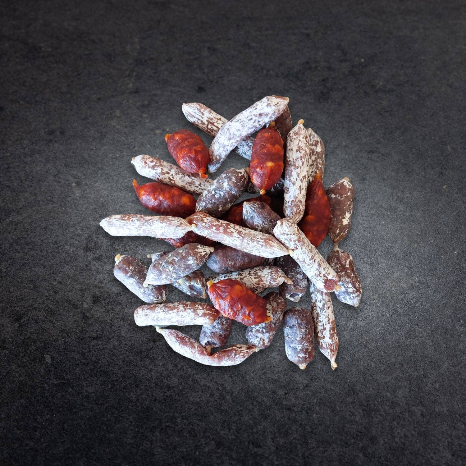 laboutiquedessaucissons – fumados e enchidos por atacado – Mix Provençal para Aperitivo com Mini Linguiças Secas