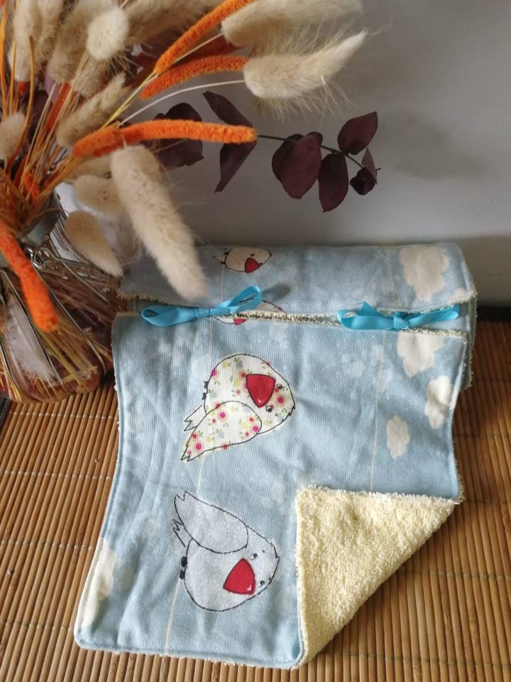 Bird Design Paper Towel for wholesale by Funnycreation