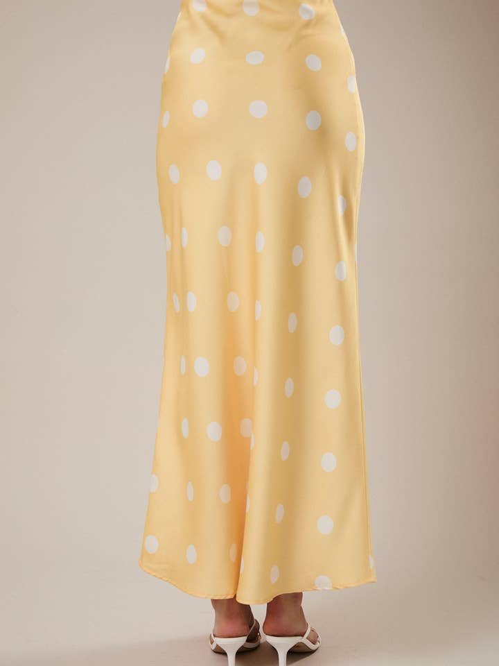 Sunday Edition by LE LIS - Wholesale Skirt - Women's - SATIN MIDI SKIRT WITH ELASTIC WAIST IN POLKA DOT2