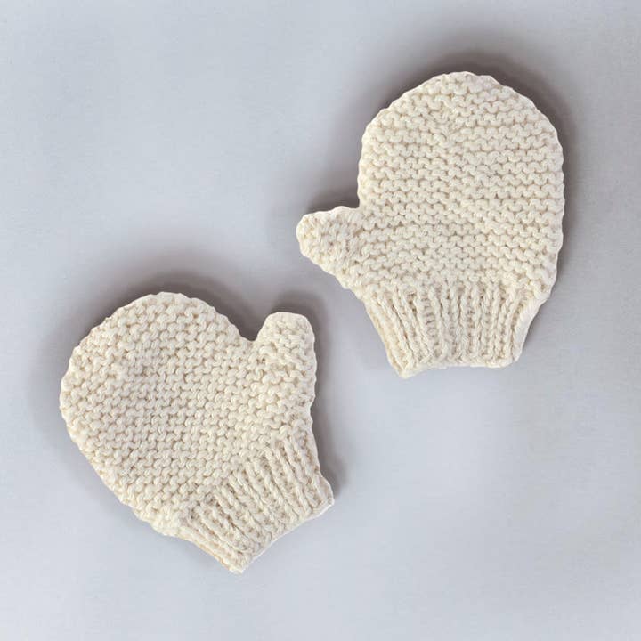 Awamaki - Wholesale Mittens - Baby - Muku Knit Baby Mittens1