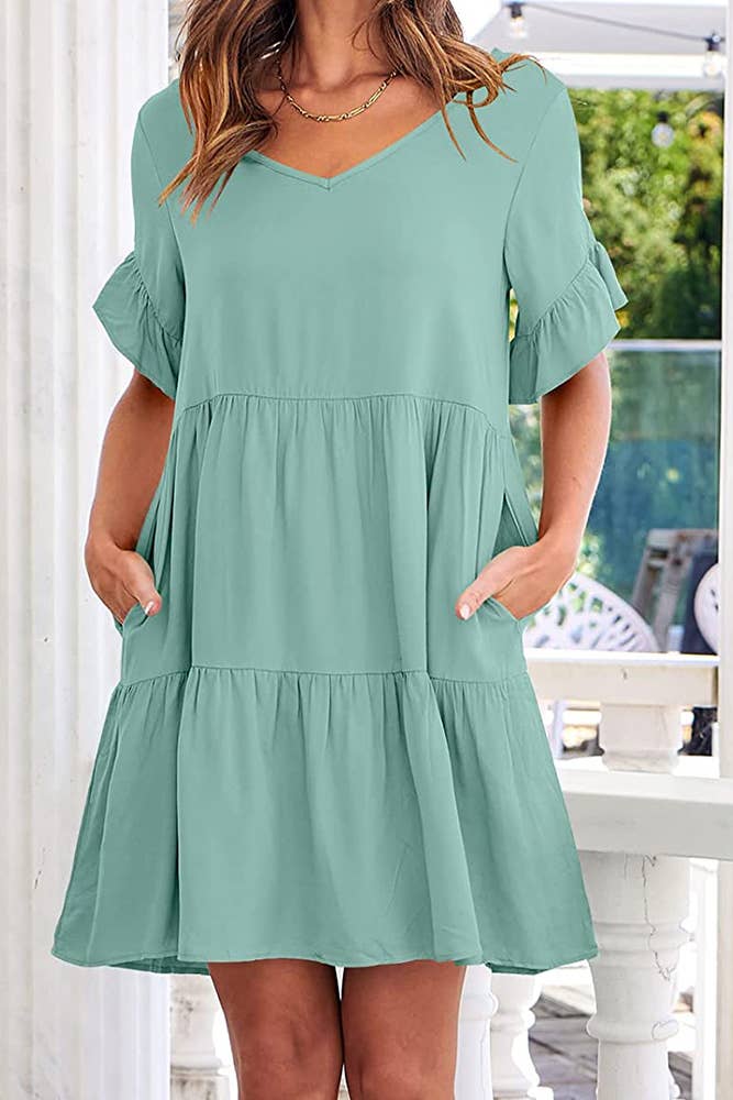 UNISHE - Vendita all'ingrosso Vestito - Donna - Abito A Balze Con Volant Con Scollo A V Semplice E Tasche MD03816