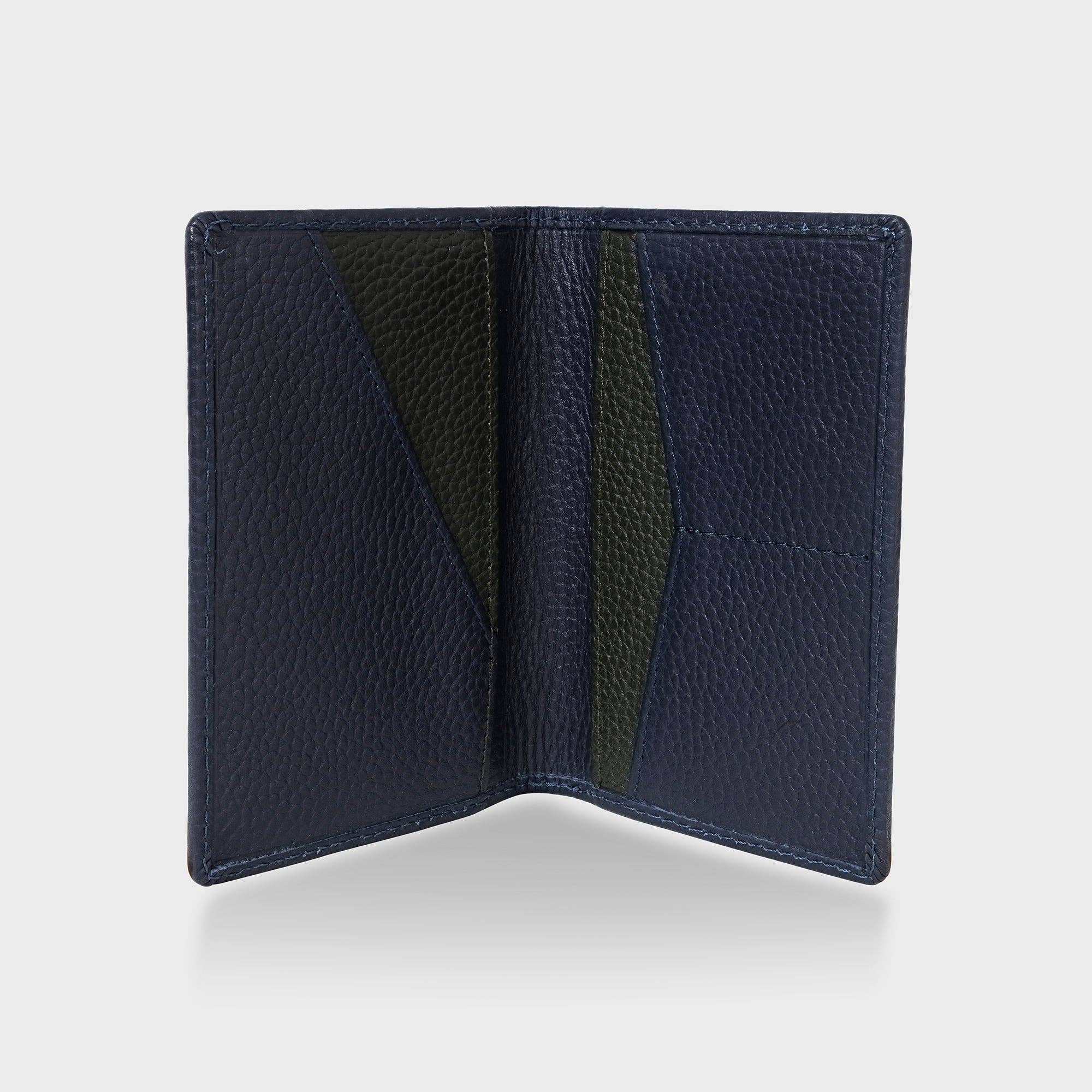 Acorn and Hide - Wholesale Passport Case - Unisex - Pebble Grain Leather Passport Holder - Navy / Green1