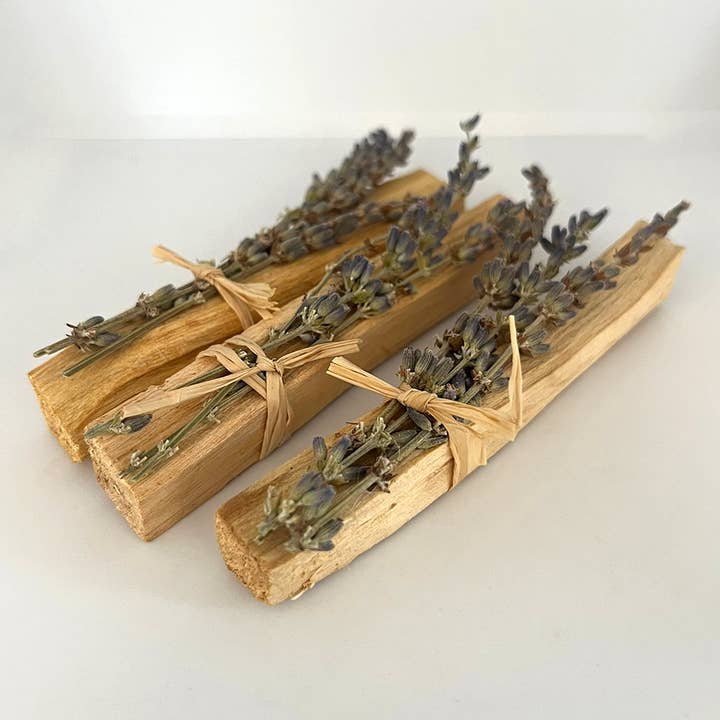 VIE – wholesale Smudge stick – Mini Smudge Cluster, Palo Santo with Lavender 4"4